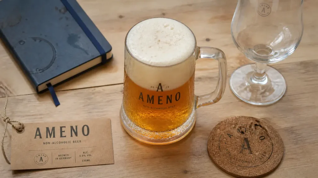 Ameno à Camaret : bière artisanale sans alcool et vraie tenue de mousse